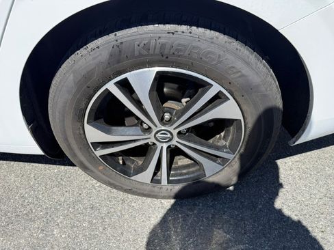 Used 2023 Nissan Sentra SV FWD image 22