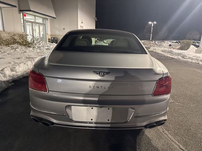 Used 2022 Bentley Flying Spur V8