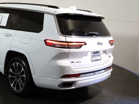 Used 2022 Jeep Grand Cherokee L Overland AWD/4WD image 11