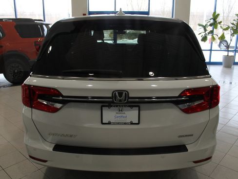 Used 2023 Honda Odyssey Touring image 6