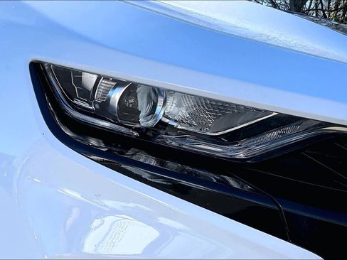 Used 2019 Chevrolet Camaro SS image 21