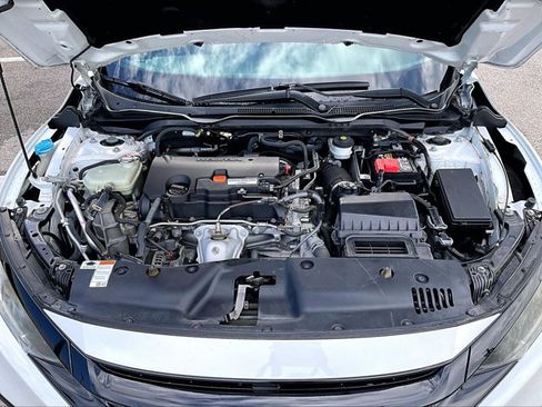 Used 2020 Honda Civic Sport image 11