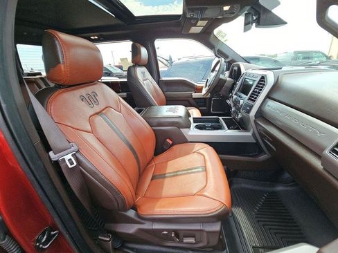 Used 2019 Ford F250 King Ranch w/ King Ranch Ultimate Package AWD/4WD image 16