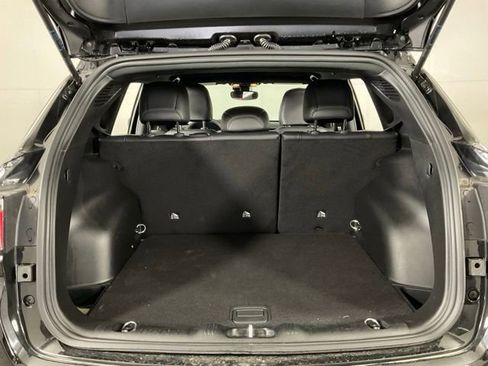 Used 2026 Jeep Compass Latitude AWD/4WD image 36