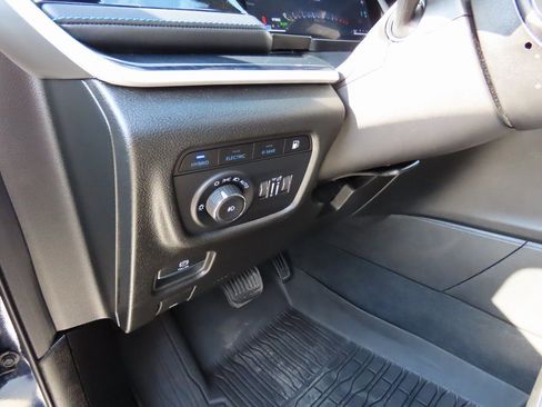 Used 2024 Jeep Grand Cherokee Trailhawk image 22