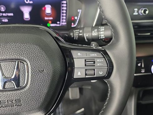 New 2026 Honda Pilot Touring image 42