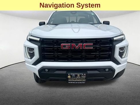 Used 2024 GMC Canyon Elevation w/ Convenience Package AWD/4WD image 4