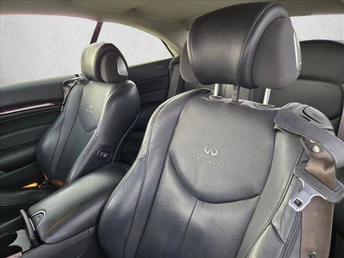 Used 2013 INFINITI G37 Convertible w/ Premium Pkg RWD image 18