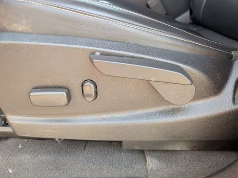 Used 2021 Chevrolet Colorado ZR2 AWD/4WD image 15