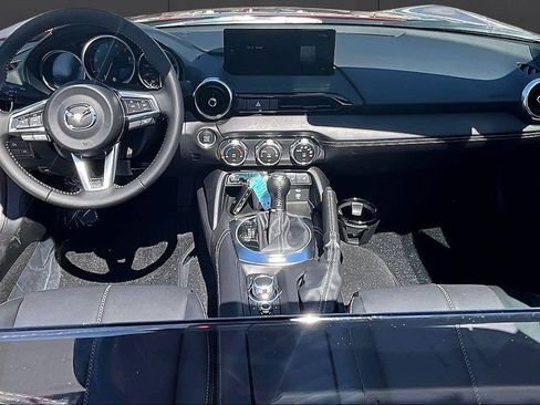 New 2026 MAZDA MX-5 Miata RF Grand Touring RWD image 5