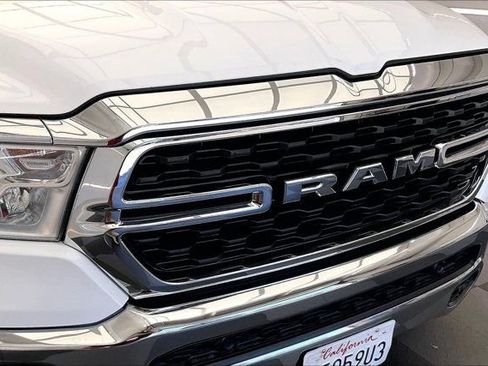 Used 2022 RAM 1500 Big Horn AWD/4WD image 29