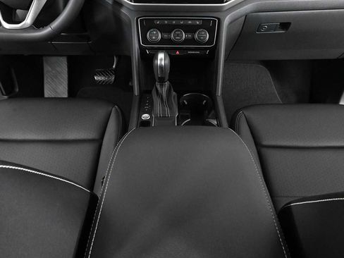Certified 2023 Volkswagen Atlas SE FWD image 16