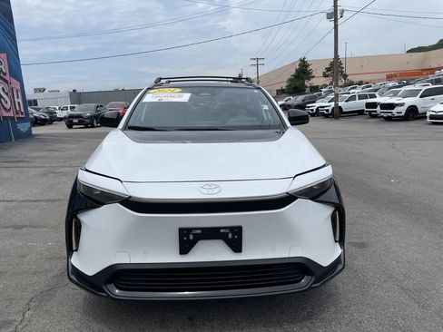 Used 2024 Toyota bZ4X FWD w/ Weather Package image 5