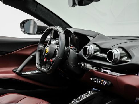 Used 2023 Ferrari 812 GTS RWD image 60
