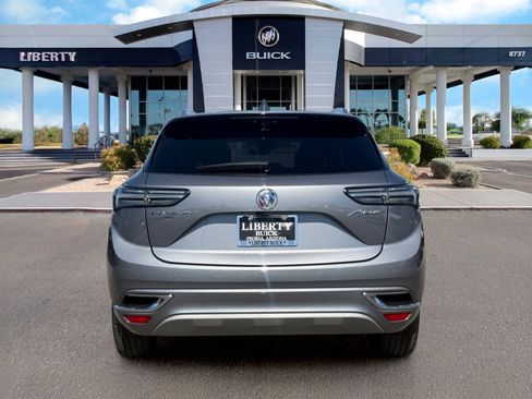 Used 2022 Buick Envision Avenir w/ Technology Package II FWD image 5