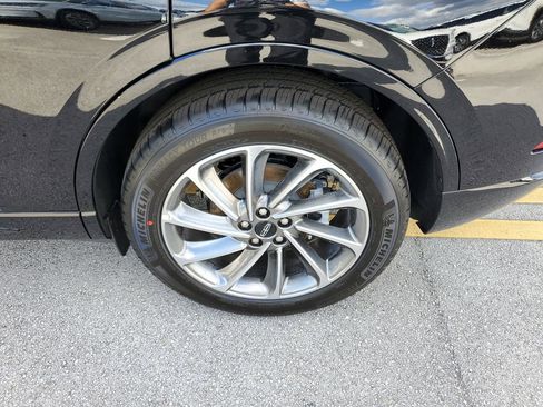 New 2026 Lincoln Corsair Grand Touring AWD/4WD image 8