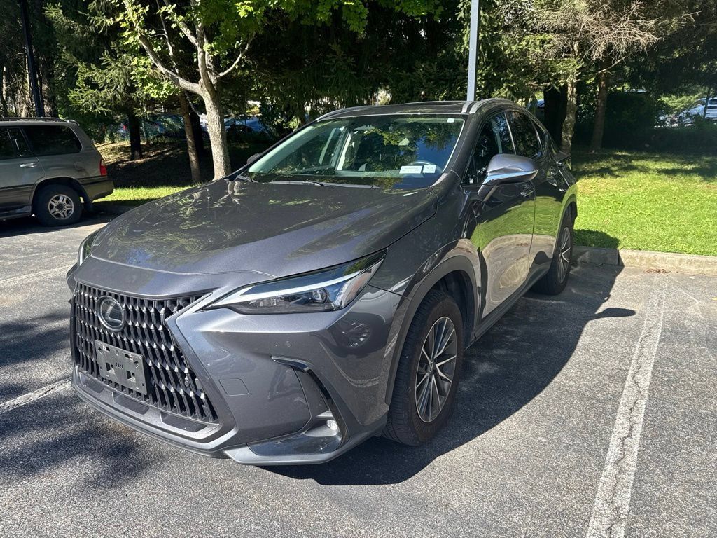 Used 2024 Lexus NX 350 AWD image 3