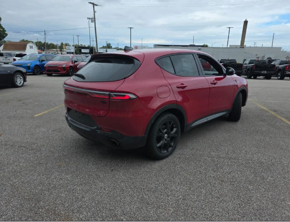 Used 2024 Dodge Hornet R/T Plus w/ R/T Blacktop Package AWD/4WD image 4