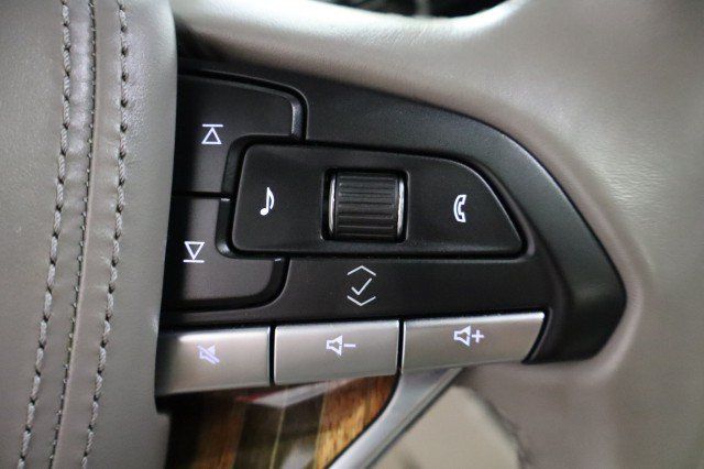 Used 2021 Cadillac Escalade Sport Platinum RWD image 46