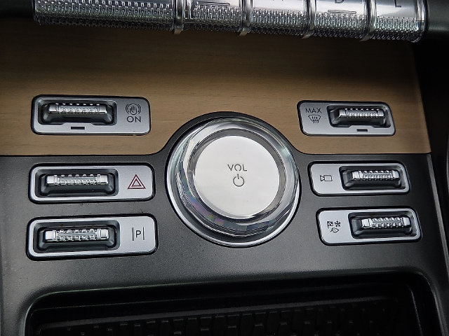 Used 2025 Lincoln Nautilus Reserve AWD/4WD image 26