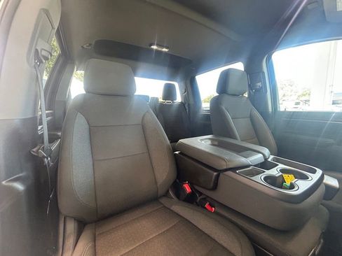 Used 2024 Chevrolet Silverado 2500 LT image 29