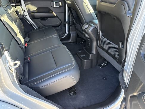 Used 2024 Jeep Wrangler Sahara w/ Technology Group image 21