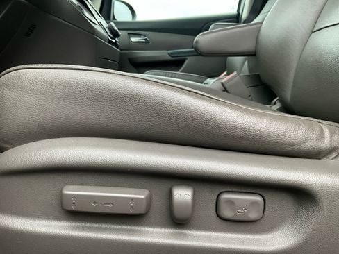 Used 2016 Honda Odyssey EX-L image 24