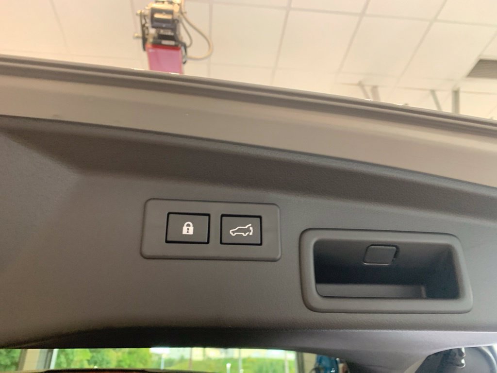 New 2026 Subaru Outback Touring XT AWD/4WD image 16
