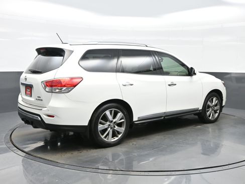 Used 2014 Nissan Pathfinder Platinum w/ Platinum Premium Package image 6