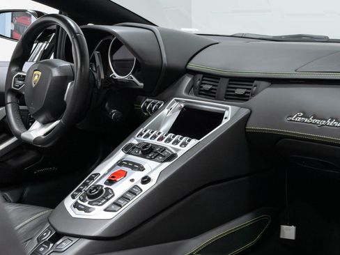 Used 2015 Lamborghini Aventador LP 700-4 AWD/4WD image 27