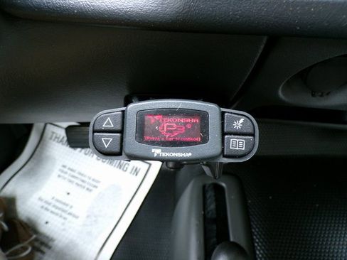 Used 2006 Chevrolet Silverado 2500 W/T image 22