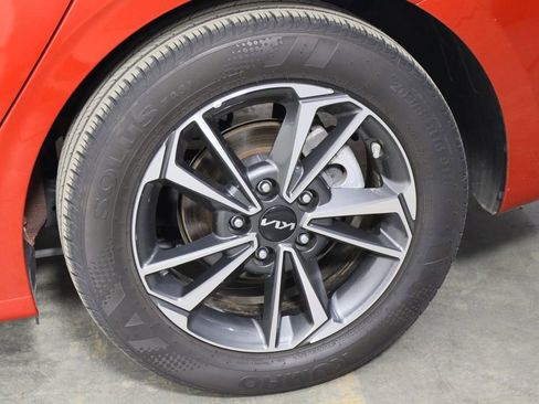 Used 2024 Kia Forte LXS image 37