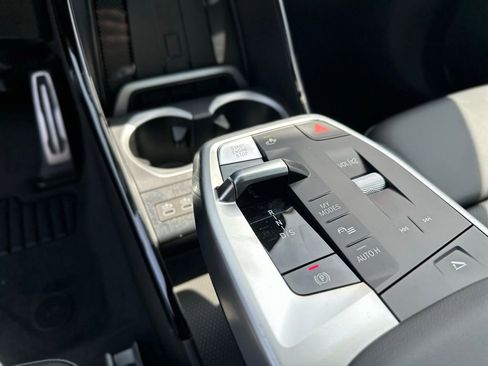 New 2026 BMW X2 xDrive28i image 34