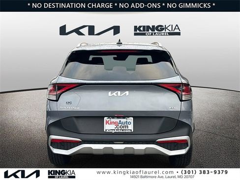 Used 2025 Kia Sportage EX image 24