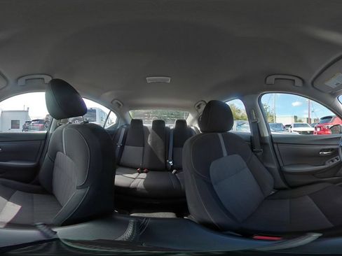 Used 2025 Nissan Sentra SV FWD image 41