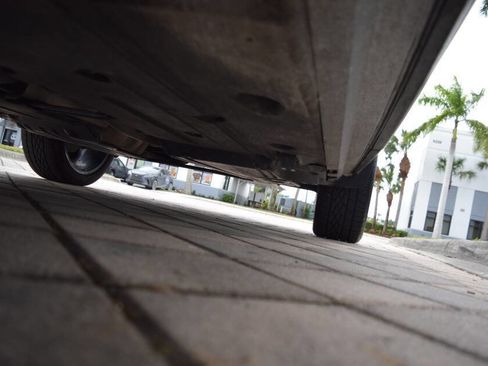 Used 2020 Volvo XC40 T5 Momentum w/ Protection Package Premier image 98