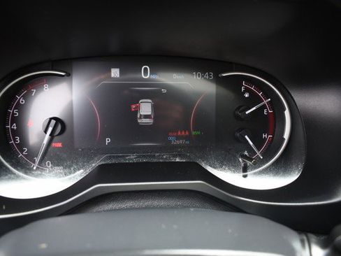Certified 2023 Toyota RAV4 XLE Premium AWD/4WD image 32