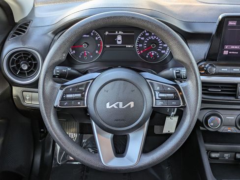 Used 2023 Kia Forte LXS image 13