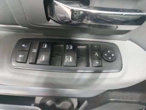 Used 2018 RAM 1500 Big Horn AWD/4WD image 26