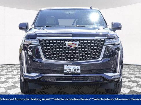 Used 2023 Cadillac Escalade Premium Luxury AWD/4WD image 13