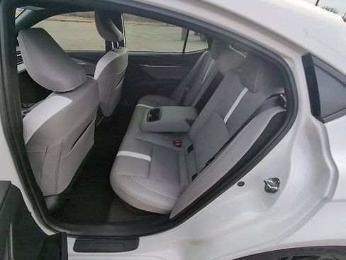 Certified 2025 Toyota Camry SE image 11