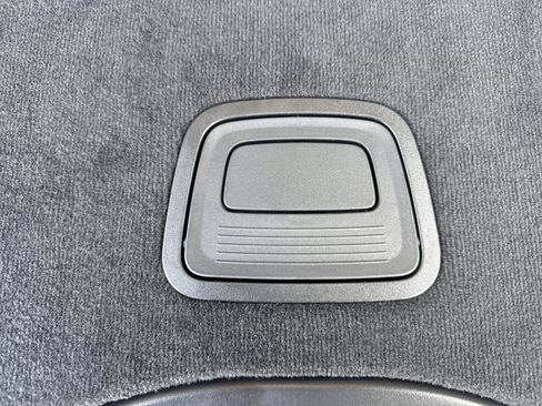 New 2026 Mercedes-Benz GLE 350 4MATIC image 9