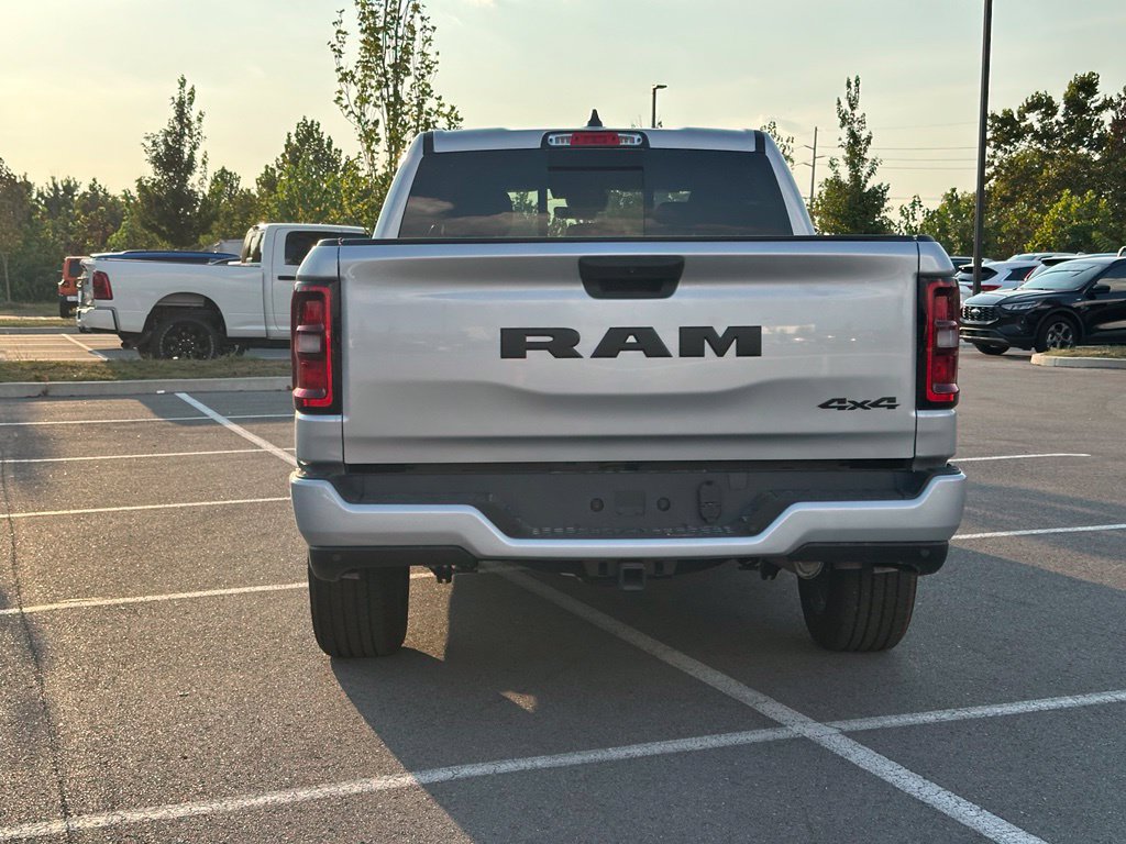 New 2026 RAM 1500 Express AWD/4WD image 6