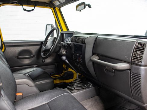 Used 2002 Jeep Wrangler Sport image 19