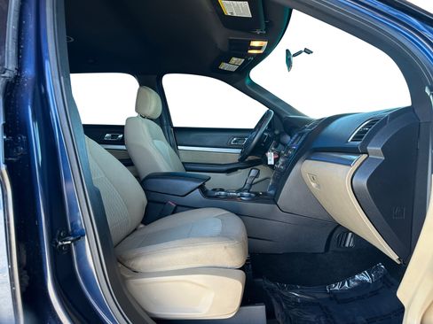 Used 2016 Ford Explorer FWD image 15