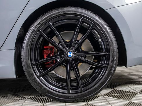 Used 2024 BMW 330i Sedan w/ M Sport Package image 42