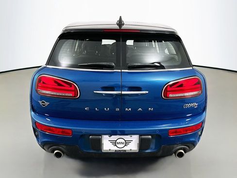 Certified 2022 MINI Cooper Clubman S FWD image 6