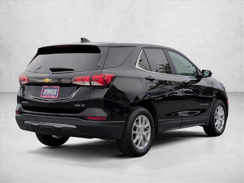 Used 2024 Chevrolet Equinox LT AWD/4WD image 5