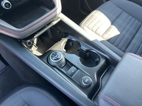 Used 2025 Ford Explorer ST-Line w/ ST-Line Street Pack image 39