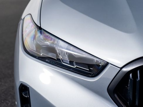 Used 2024 BMW X6 M60i image 23